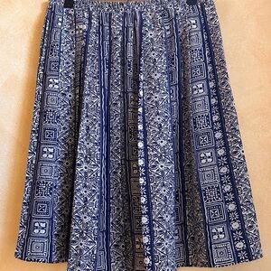 Leslie Fay Blue and cream Patterned A-Line Skirt